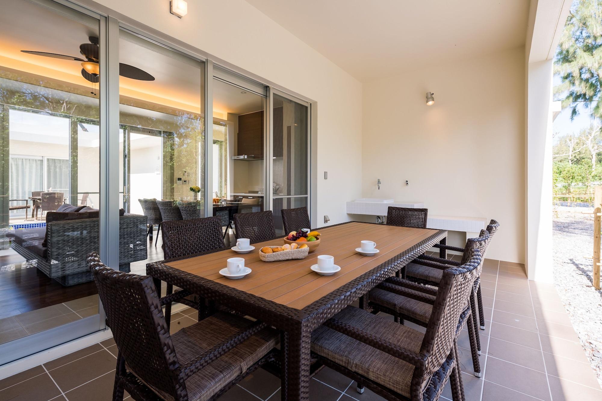 Ahman Suite Villa Sumuide Nago Exteriér fotografie